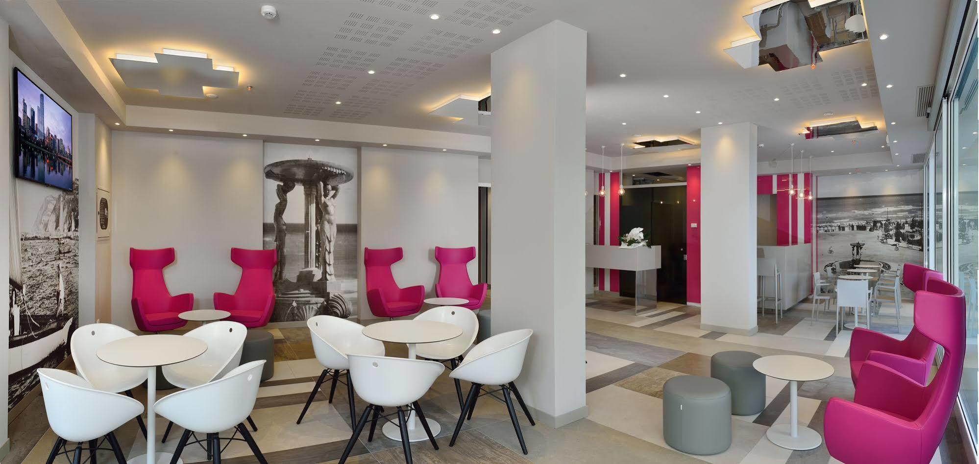 Embassy Hotel & Spa Cattolica Extérieur photo